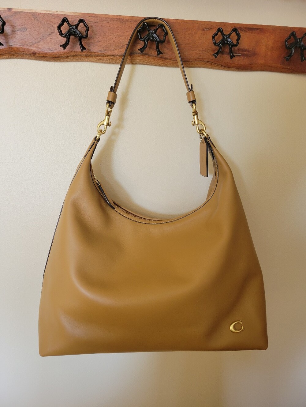 *Rare* Coach Juliet 38 in Honey Brown